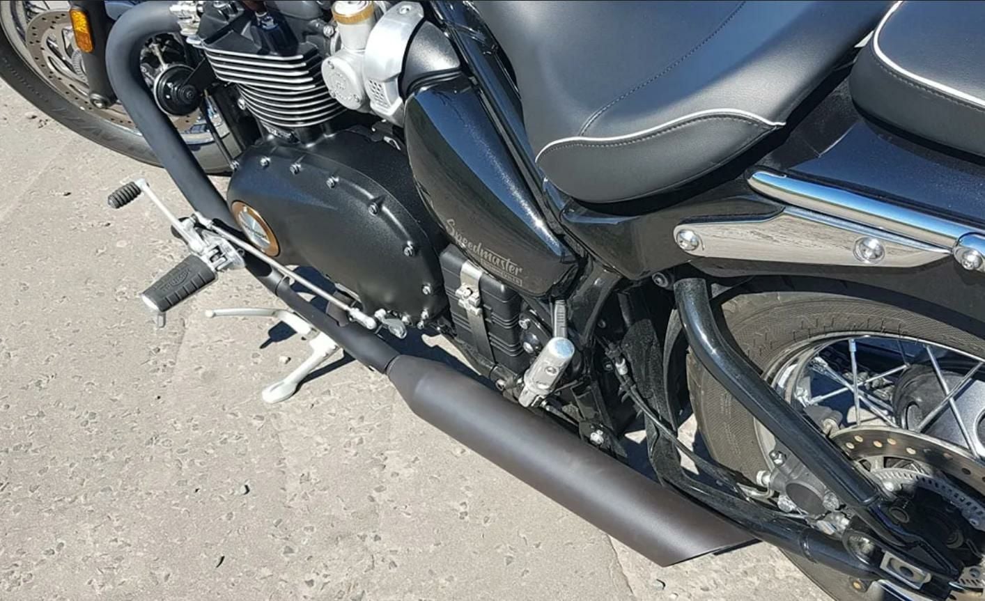 トライアンフ スピードマスター 18- スラッシュカットサイレンサー