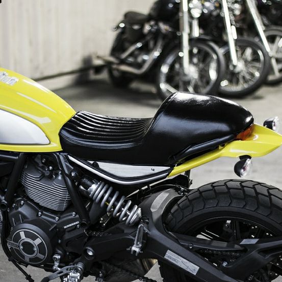 ドゥカティ　スクランブラー800 ハイシート DUCATI スクランブラー|シート |バイクパーツ専門店 モトパーツ(MOTO