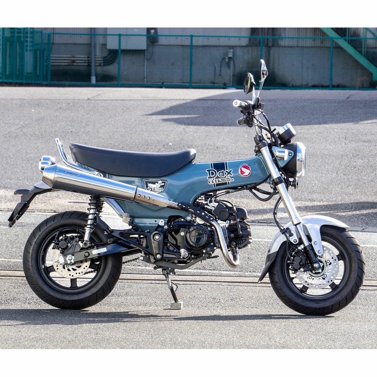 ホンダ DAX125 SSE メガホンアップマフラー (JMCA) OVER Racing