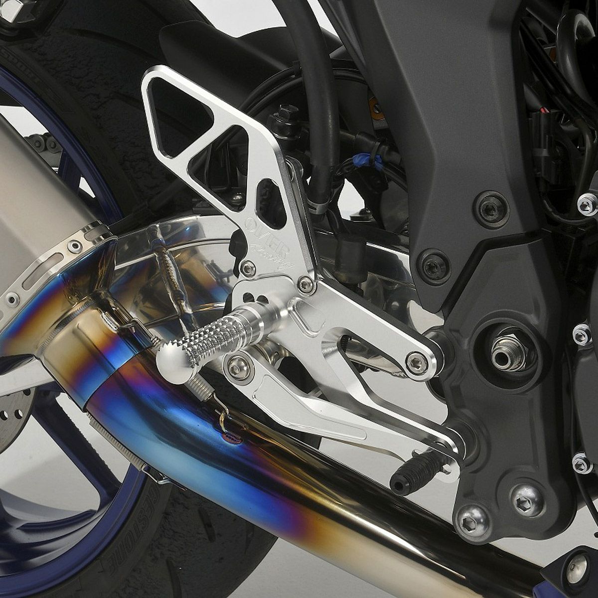 MRA(エムアールエー) スクリーンスポイラー ブラック YZF-R1 15