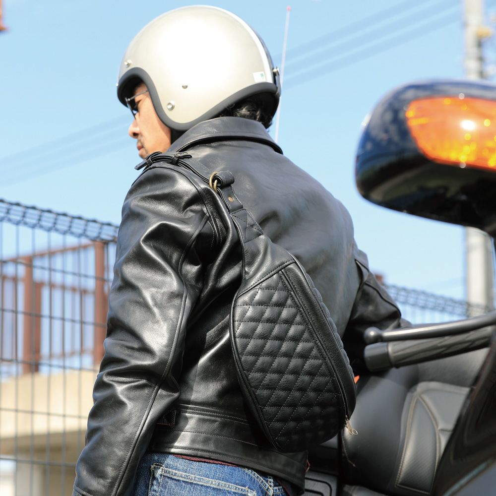 DIN マーケット ファニー パック ボディバッグ ブラック_5