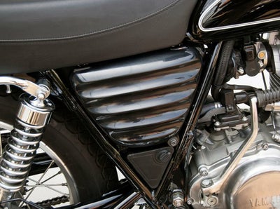 ヤマハ SR400/500 ドリルドスプロケットカバー モーターロック 