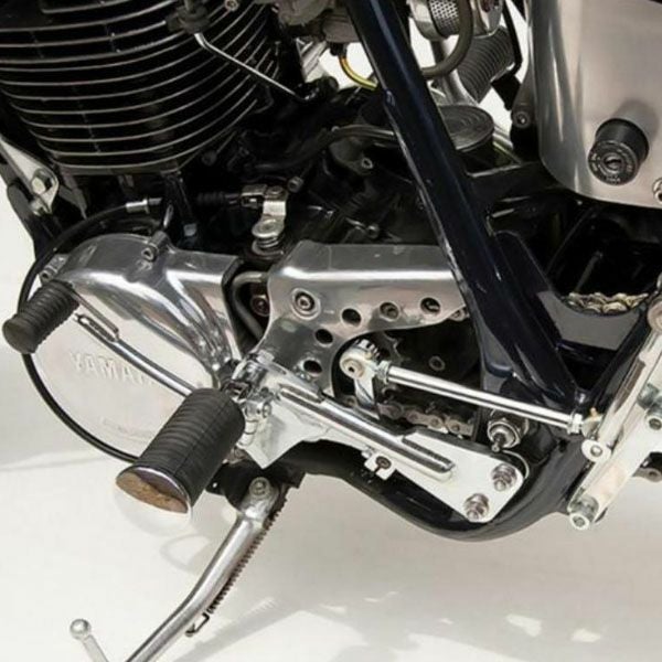 ヤマハ SR400/500 ドリルドスプロケットカバー モーターロック