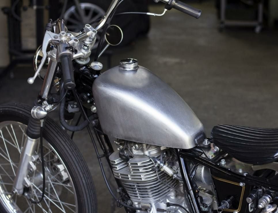 SR400 スポーツスタータンク スポーツスタータンク ボルトオンフルキット スチール素地 SR400/500