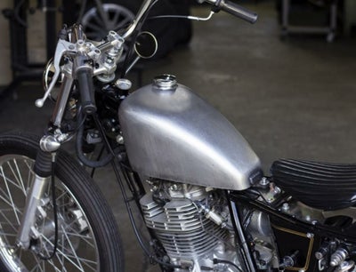 ヤマハ SR400/500 スポーツスタータンクキット ローマウント モーター 