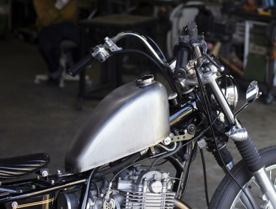 ヤマハ SR400/500 スポーツスタータンクキット ハイマウント モーター