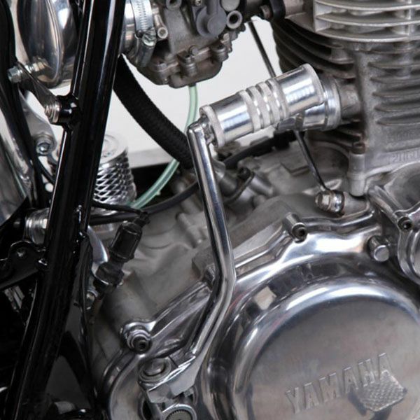 ヤマハ SR400/500 フロントフォークカバー ポリッシュ モーターロック