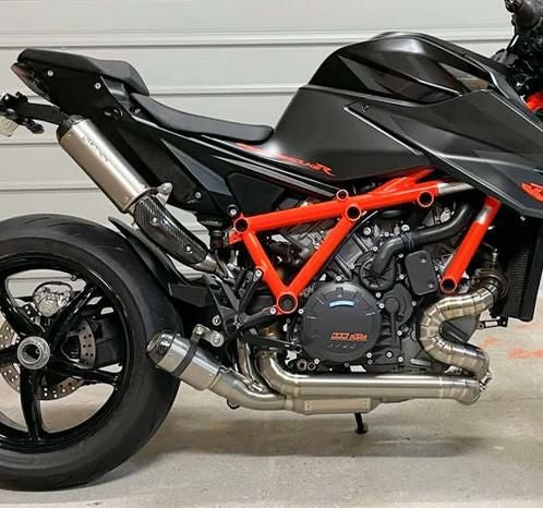 EVOTECH クラッチカバーキット KTM 1390スーパーデュークR (2024