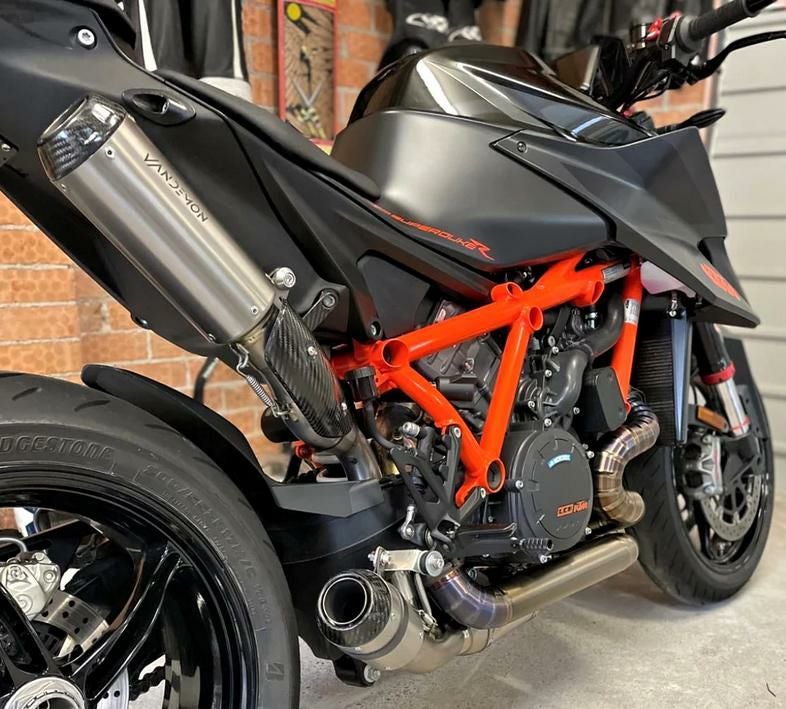 SuperDuke 1290R 21-22 チタン フルエキゾースト マフラー Vandemon