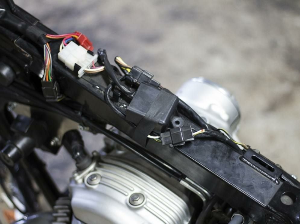 カワサキ W650/400 ハンドルロックキット モーターロック | バイク