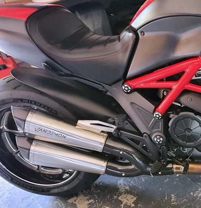 Diavel 1200 11-17 チタン フルエキゾーストマフラー Vandemon DUCATI