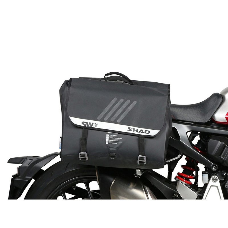 SHAD SW42 アドベンチャー 防水サイドバッグセット 片側25L | バイク 
