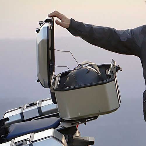 SHAD TR48 TERRA アルミトップケース 48L (シルバー) | バイクカスタム