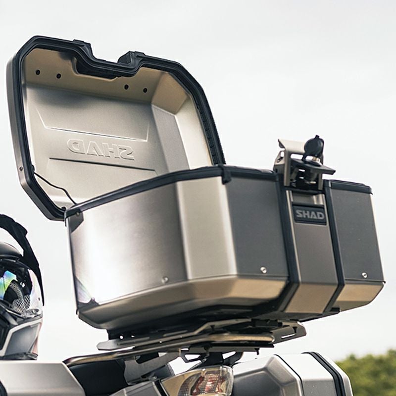 SHAD TR55 TERRA アルミトップケース 55L (シルバー) | バイクカスタム