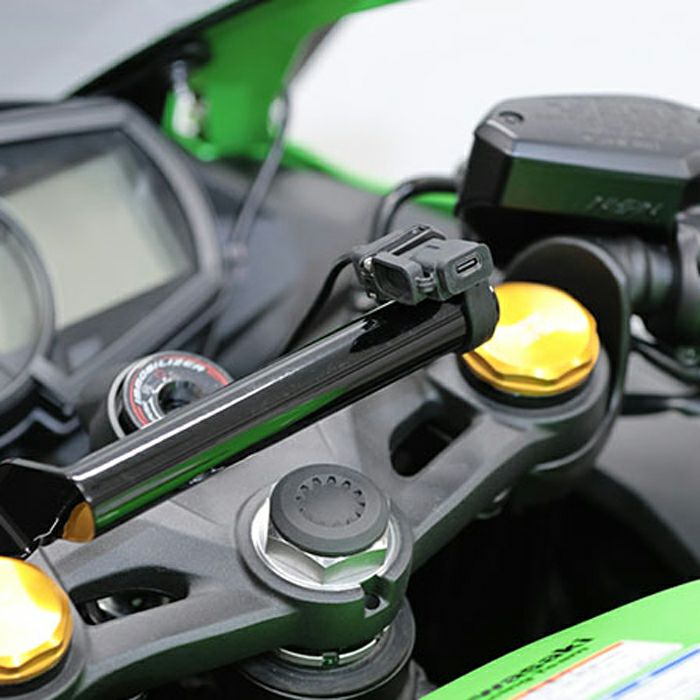 USBポート(シングル) USB-C　ハンドルクランプ式　KIJIMA_1