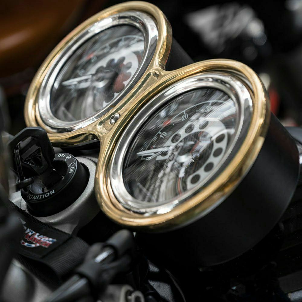 トライアンフ　モートーン メーターカバー SPEED CUFF ブラス ボンネビルT100/T120、スラクストン1200/R/RS、スピードツイン1200
