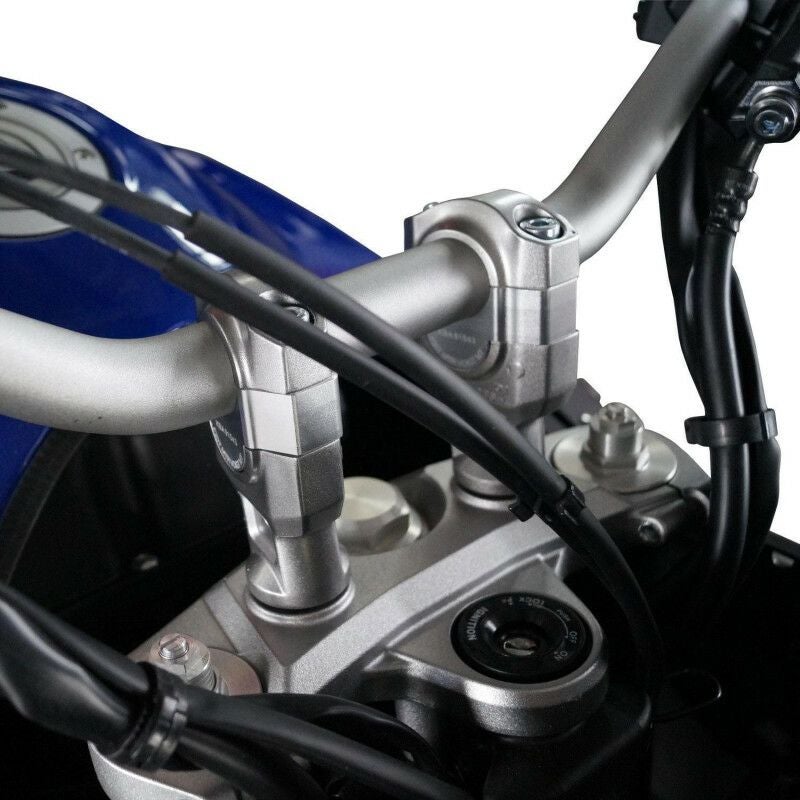 ヤマハ XSR900 2015-2022- ハンドル ライザー ブラック 20mmUP VOIGT