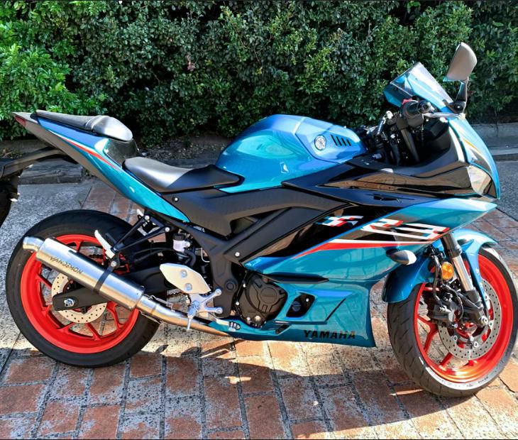 YZF-R3/-R25 15-22 チタン/ステンレス フルエキゾーストマフラー