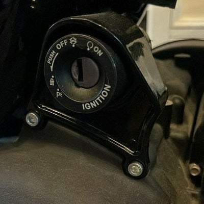 トライアンフ T100 T120 ストリートツイン スピードツイン900 イグニションリロケーションブラケット_1