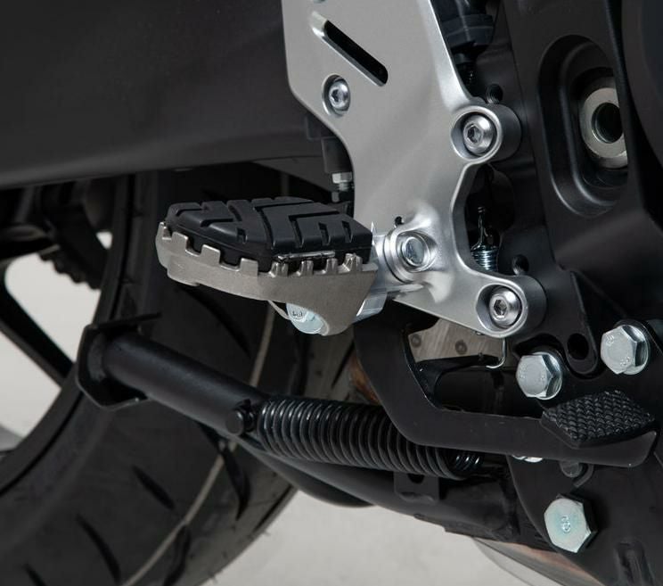 Tracer9/GT/GT+ 2021～ IONフットペグ SW-MOTECH_1