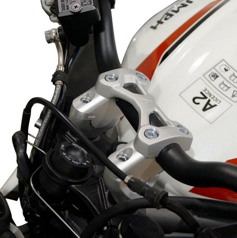 トライアンフ  ストリートトリプル ハンドル ライザー 30mmUP  20mm Offset VOIGT MOTO TECHNIK_1