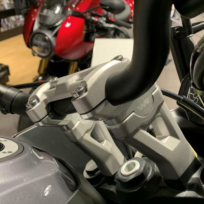 トライアンフ タイガースポーツ660 ハンドル ライザー 30mmUP 20mm