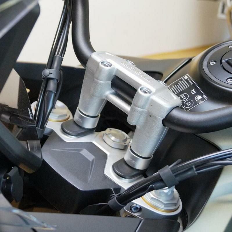 トライアンフ  タイガー1200GT/GT PRO ハンドル ライザー20mm, 30mm, 40mm UP   VOIGT MOTO TECHNIK_1