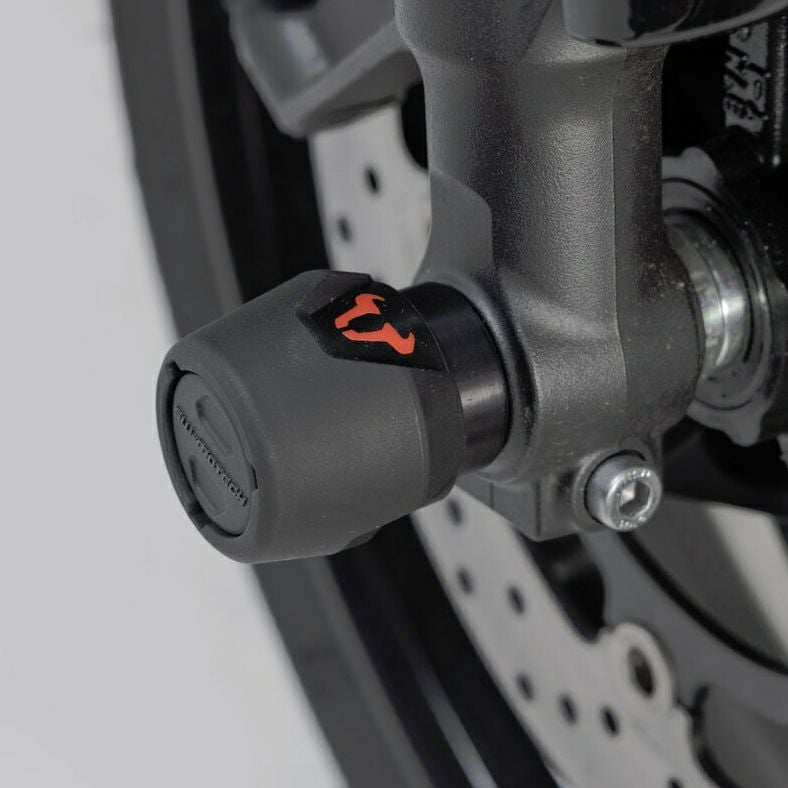 ヤマハ XSR900 2022-  フロントアクスルスライダー SW-MOTECH_1