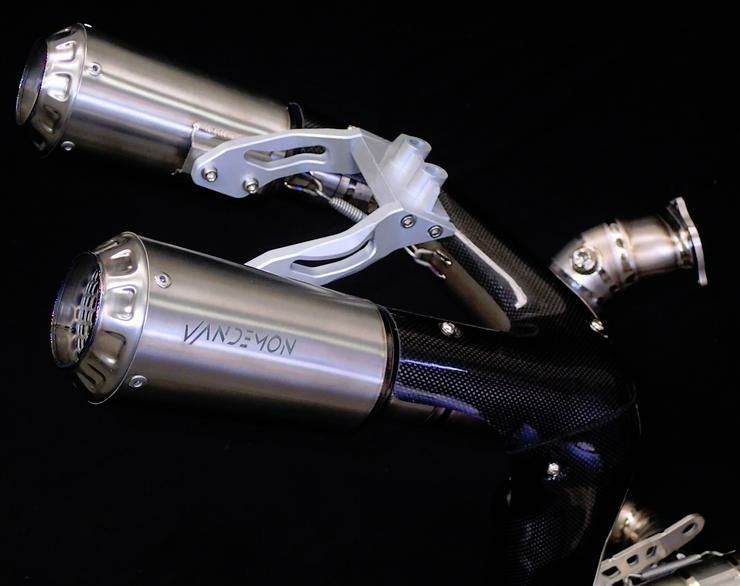 ドゥカティ パニガーレ ストリートファイター V2 フルエキ マフラー