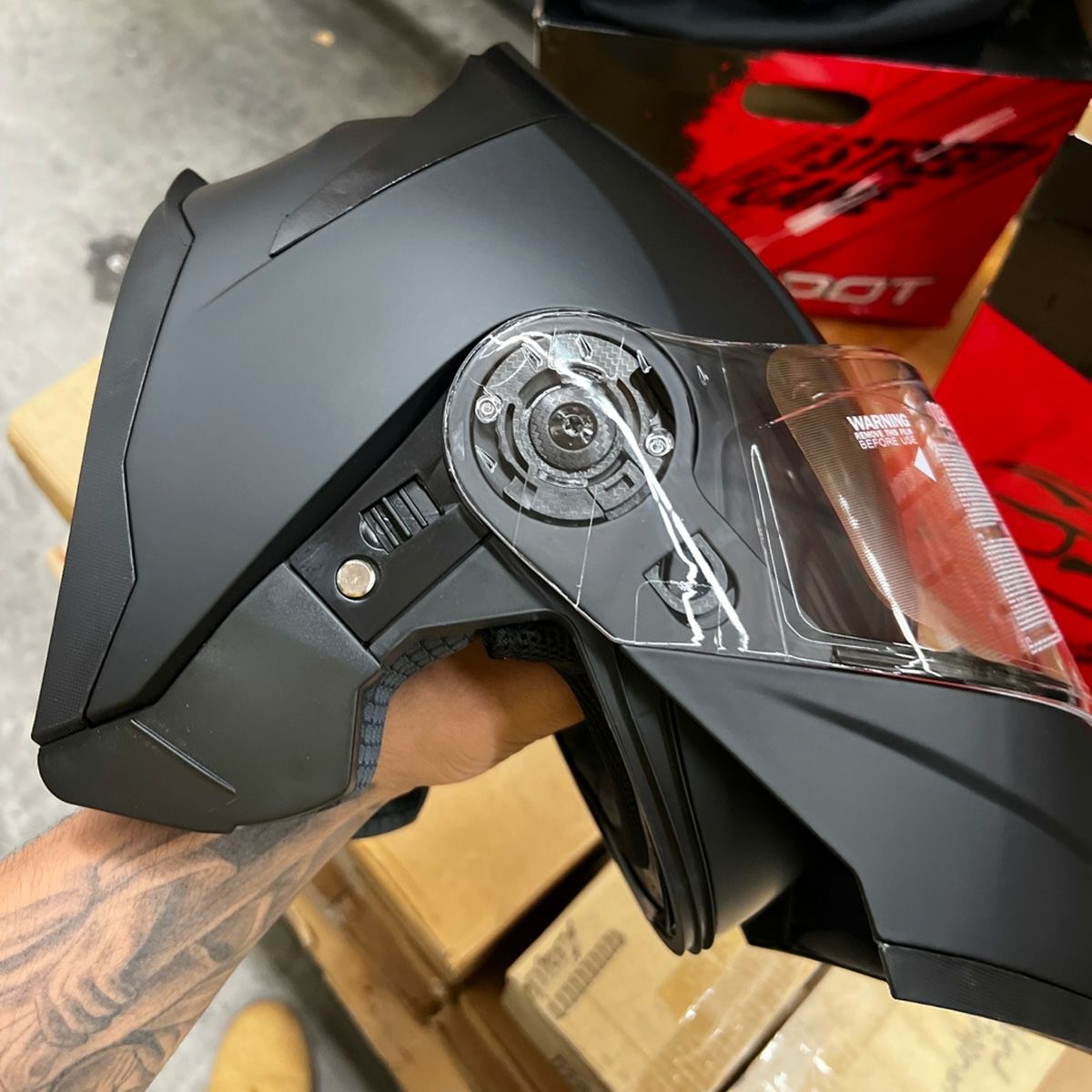 DNA システムヘルメット マットブラック | バイクカスタムパーツ専門店
