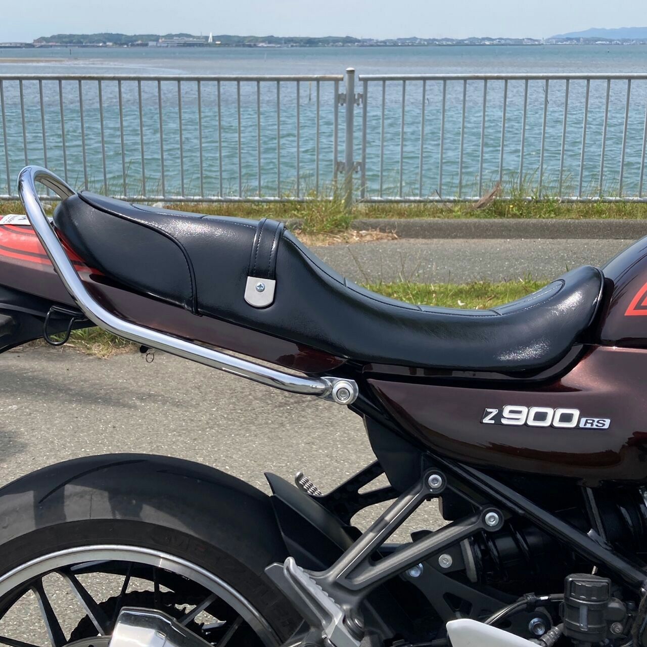 Z900RS/CAFE 18-25 Gシリーズ ゲル入りローシート Z2パターン (艶有り