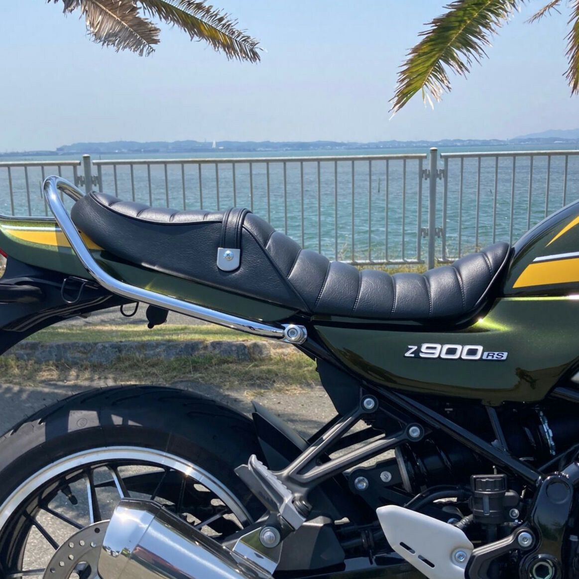 Z900RS/CAFE 18-25 GTRシリーズ ゲル入りローシート タックロール