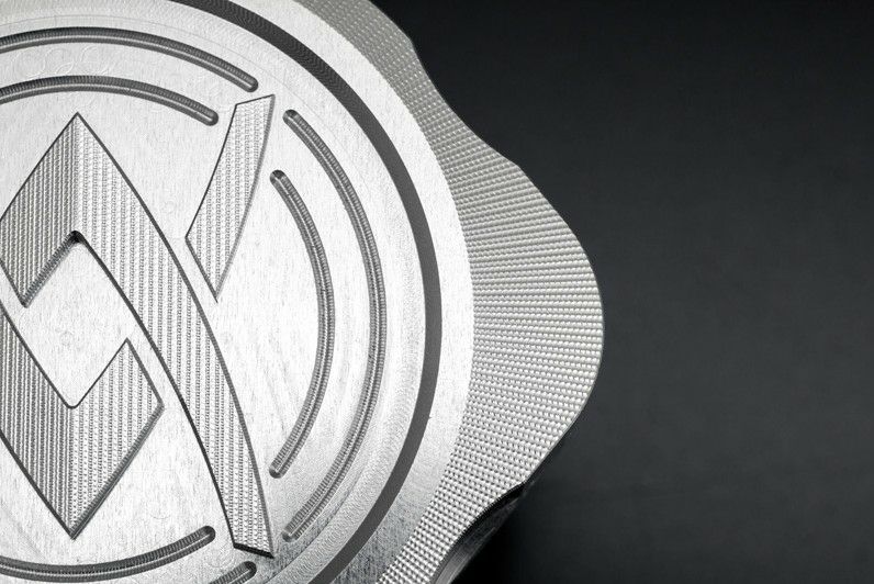 Z650RS ラジエターキャップカバー (シルバー) アーキ_3