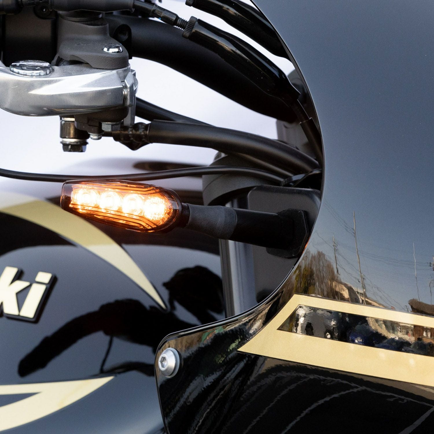 Z900RS/CAFE ウィンカーセット:ブラック×ブラック LEDタイプ Amazon | mach9 バイクパーツ LEDウインカーランプキット カワサキ
