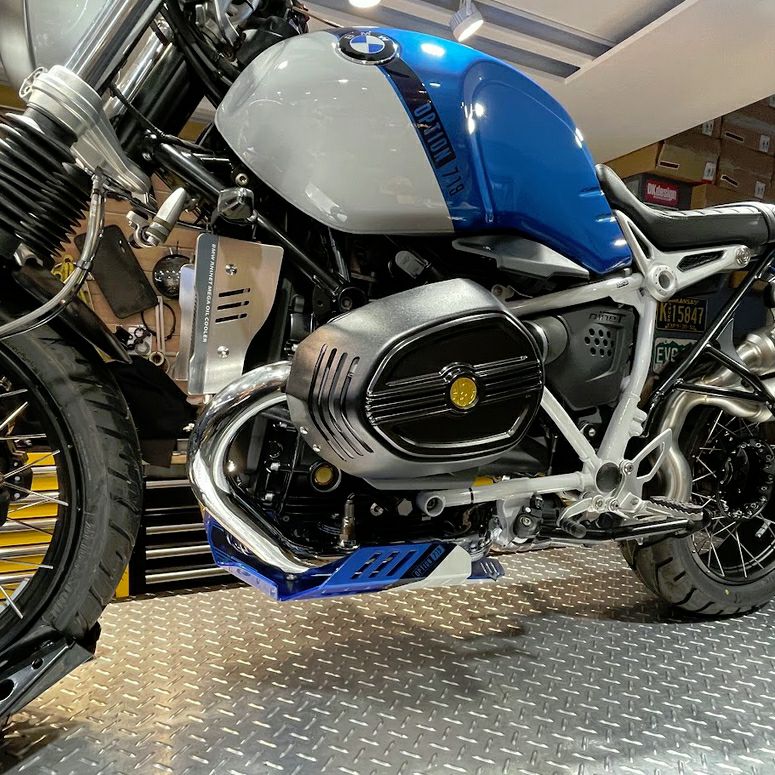 BMW RnineT 2014～2020 シリンダーヘッドカバー エンジンガード 左右