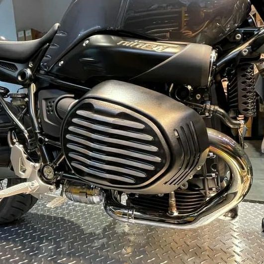  RnineT-2019 エンジンヘッドカバー ガスケット ヘッドガード BMW RnineT 2014～2020 シリンダーヘッドカバー エンジンガード 左右