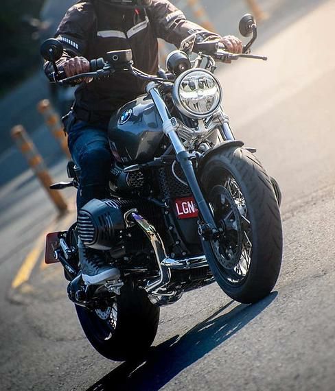 BMW RnineT 2014～2020 シリンダーヘッドカバー エンジンガード 左右