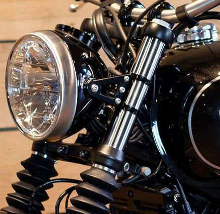 【Continental GT 650】純正フロントウインカー ウェビックガレージセール | ☆ロイヤルエンフィールド コンチネンタル