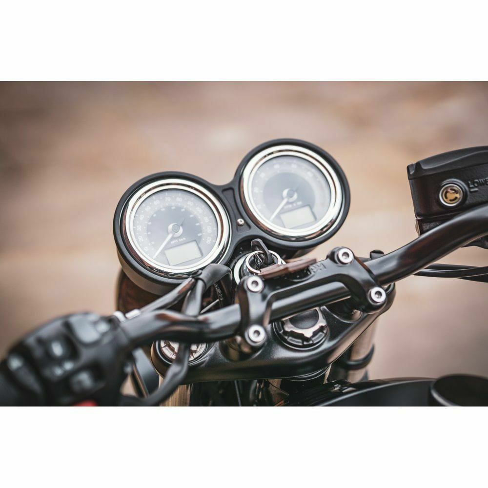 水冷ボンネビル T100 T120 スピードツイン スラクストン ストリート