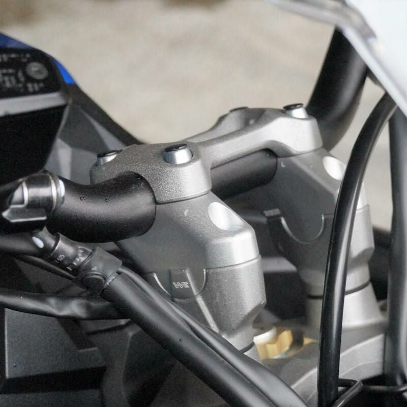 GSX-S1000/GT ハンドルバーライザー 30mmUP 22mmOffset シルバー VOIGT