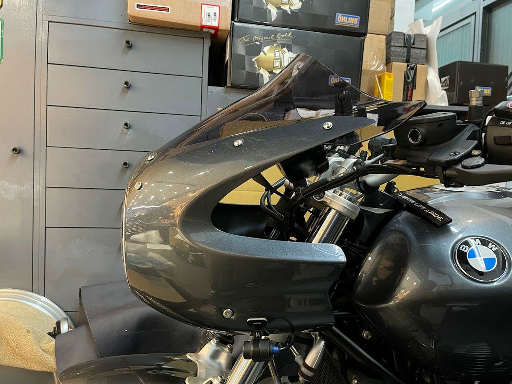 R nineT用 DKdesign フロントカウル フェアリング ロケットカウル BMW RnineT 14- フロントカウル フェアリング ロケットカウル ミネラル