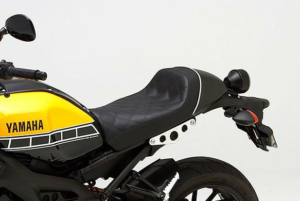 アウトレット】XSR900 シート ガンファイターブラック/イエロー Corbin