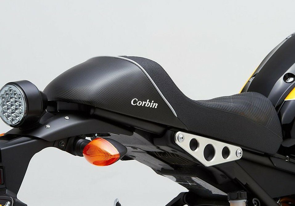 アウトレット】XSR900 シート ガンファイターブラック/イエロー Corbin