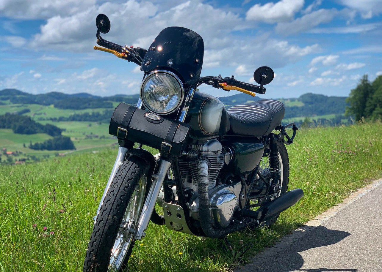 W800 2019～ メグロK3 スクリーン クラシックS3 ブラック DART