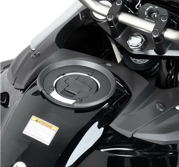 GIVI ハヤブサ,SV650, V-Strom, GSX-S1000/GT タンクバッグ