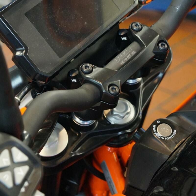 KTM 250 Duke ハンドルバーライザー 30mmUP 17mmOffset ブラック VOIGT