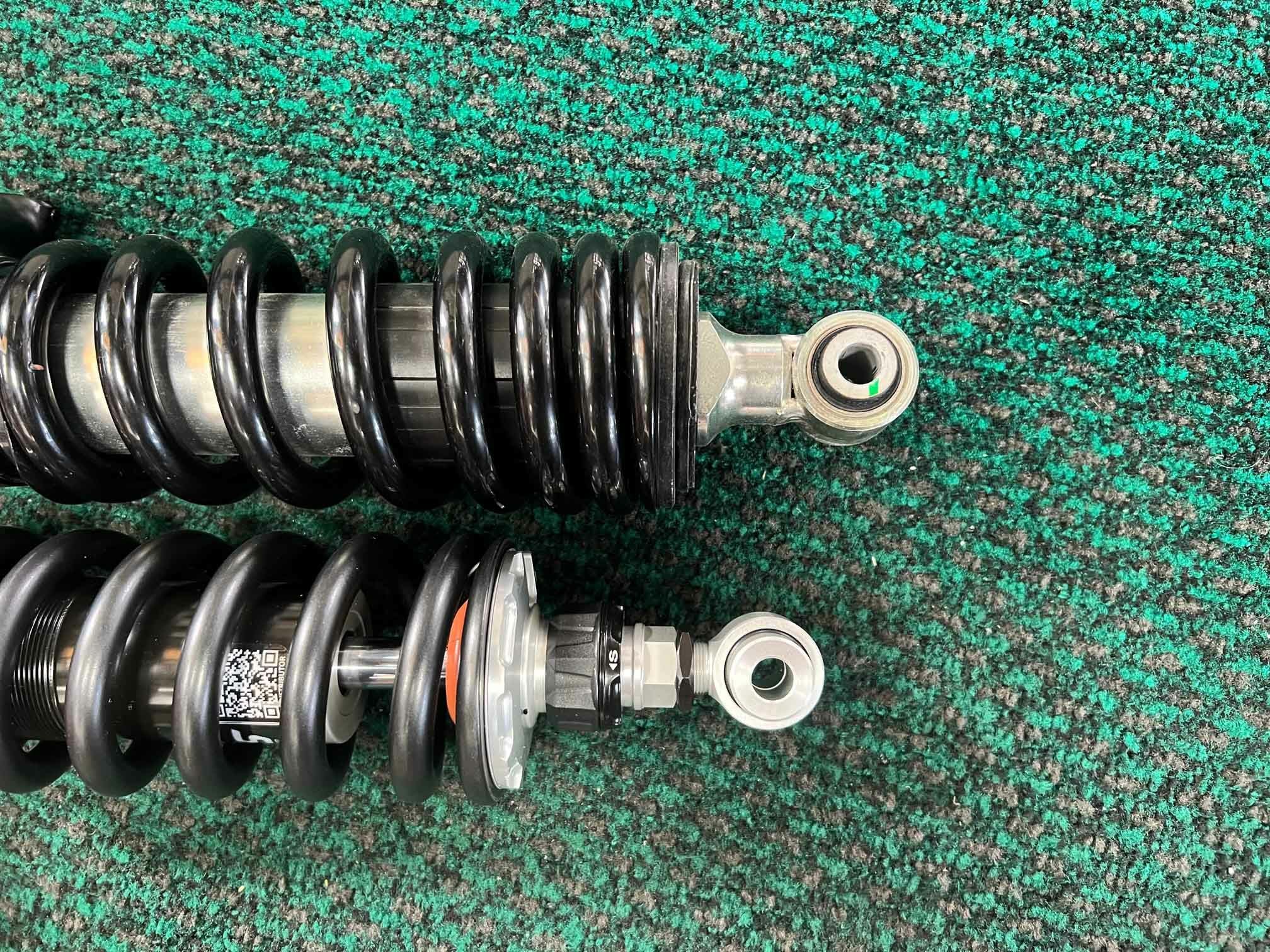 BMW R18 & Classic YSSサスペンション ローダウン仕様 KERTS | バイク BMW R18 & Classic YSSサスペンション ローダウン仕様 KERTS | バイク