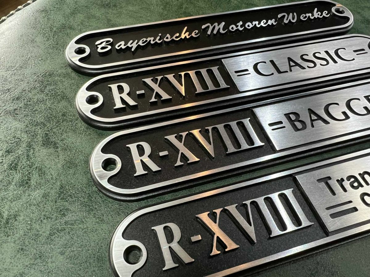 SALE】BMW R18 エンジンプレート 各種 2枚セット KERTS | バイク