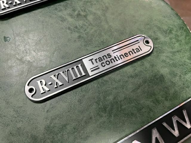  R18／エンジンプレート BMW R18 エンジンプレート 各種 2枚セット KERTS : モトパーツ バイク