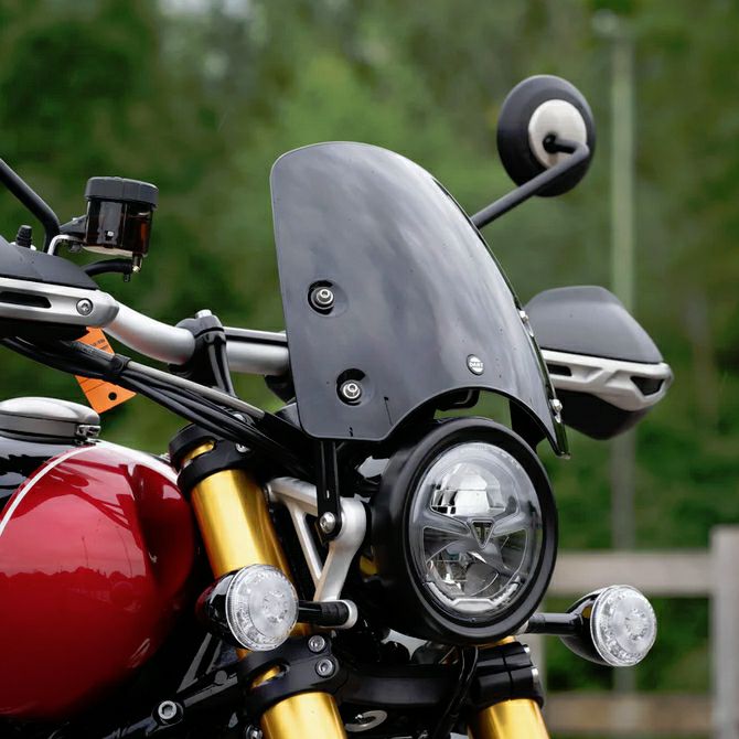 トライアンフ スクランブラー1200 スクリーン クラシックS3 ダーク